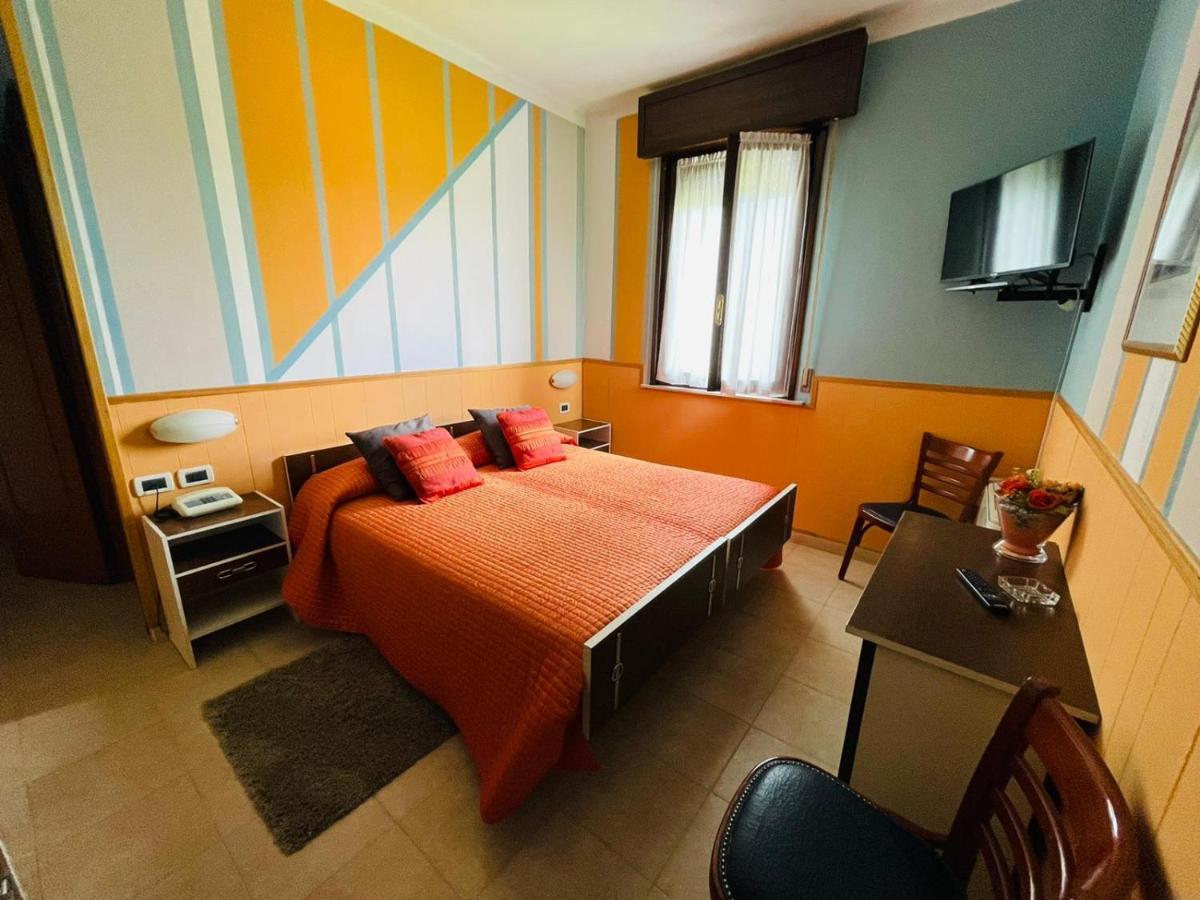 Hotel Azzurra Salsomaggiore Terme Exterior foto